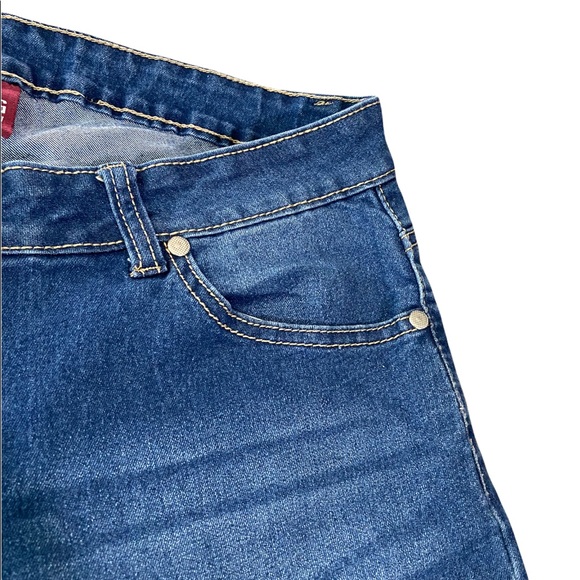 Ling Collection Women’s Jeans Size 13/14.   T13 - Picture 4 of 13